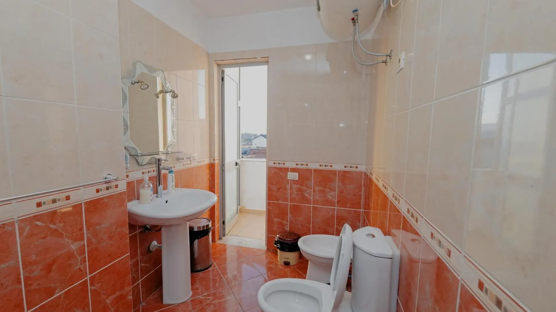 Urban Bliss Apartment Shkoder