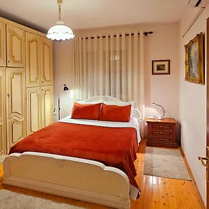 Seasons Apartament